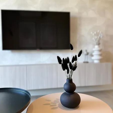 Apartment Prestige Zen & By Posesja Grzybowo (West Pomeranian)